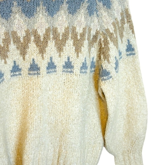 American Eagle Cream Fair Isle Cozy Soft Sweater Sz Medium - Picture 9 of 12